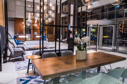 Katowice Hotel | Courtyard by Marriott Katowice City Center