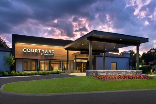 Poughkeepsie Hotel | Courtyard by Marriott Poughkeepsie