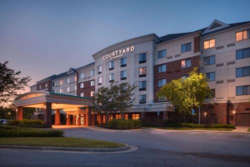 Winchester Hotel | Courtyard by Marriott Winchester Medical Center