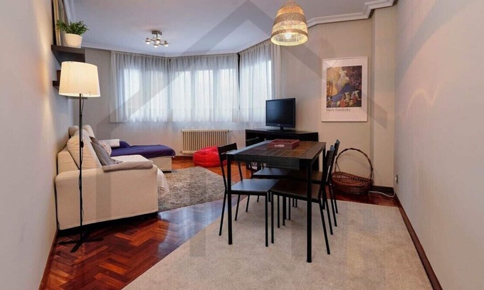 Aviles Apartment | Covadonga flat in avilés