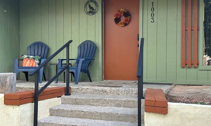 Cloudcroft House | Coyote Retreat, single level home in the forest and mountains of Cloudcroft, NM!