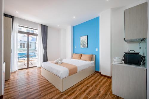 Binh Thanh Apartment | Cozrum Homes - Autumn House