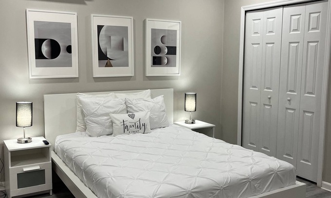 Buena Ventura Lakes Apartment | Cozy 1-bedroom apartment in fabulous Kissimmee with WiFi, AC