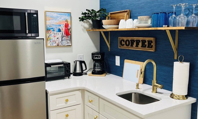 Lewes Apartment | Cozy 1-bedroom room with a view apartment in charming Lewes with WiFi, AC