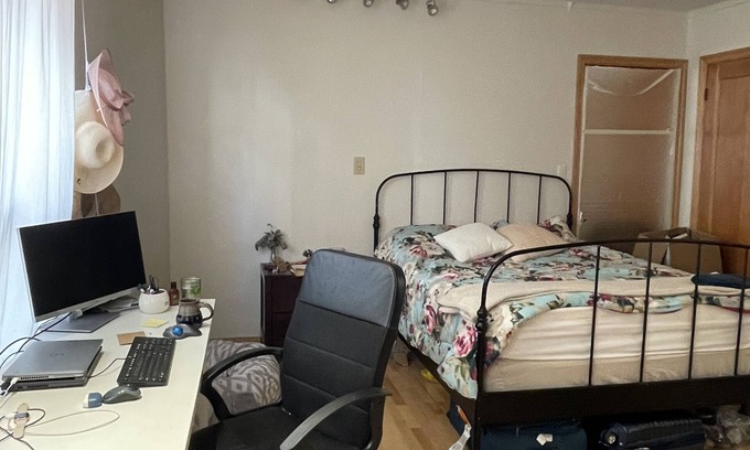 Mount Davidson Manor Apartment | Cozy 1 Bedroom Unit