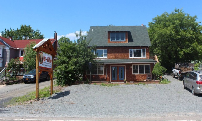 Barryville Apartment | Cozy 2 Bdrm In Heart Of Barryville! Raft, Hike On Scenic Byway Rte 97