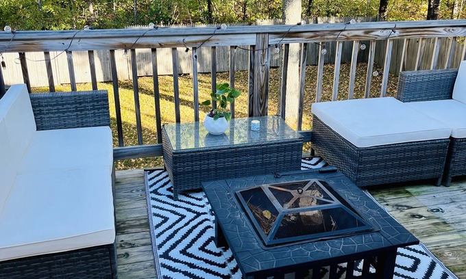 Bangor House | Cozy 2 Bedroom Home - Private Backyard with Seasonal Pool