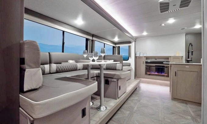 Jerusalem House | Cozy 2-bedroom RV in Serene Jerusalem with WiFi, AC, and plenty space to sleep