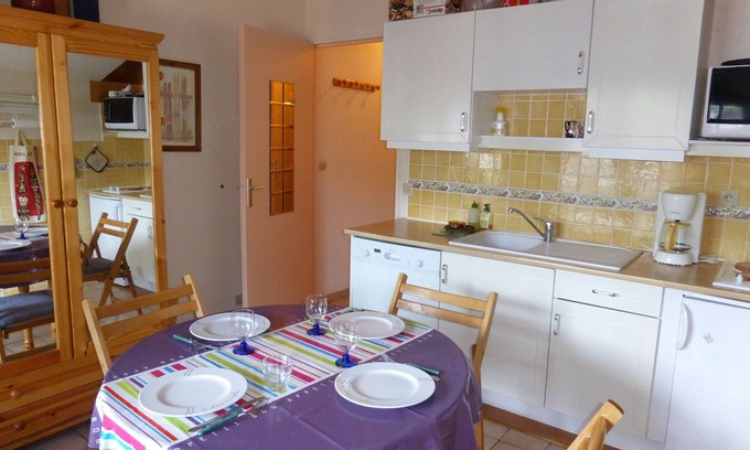 Combloux Apartment | Cozy 2-room apartment for 5 in central Combloux, balcony, parking included