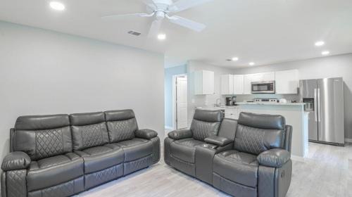 Biloxi House | Cozy 2BR/1BA Duplex Just Blocks from Downtown Biloxi, Beaches and Entertainment