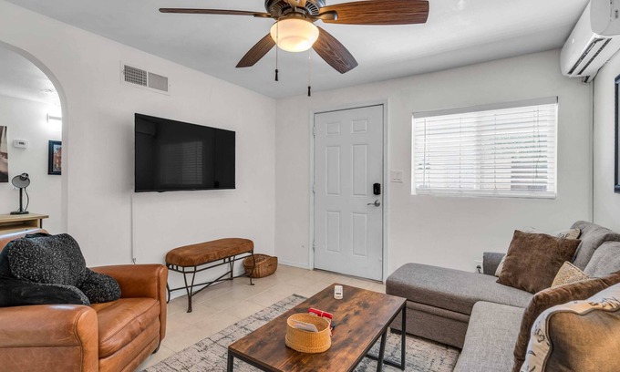 Rincon Heights Apartment | Cozy 2BR Gem | Near Downtown & Centennial Hall