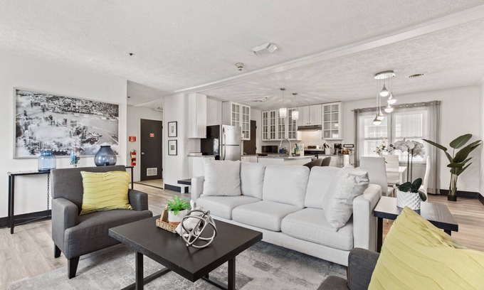 Indianapolis Apartment | Cozy 3-Bedroom Apartment in the Heart of Indy