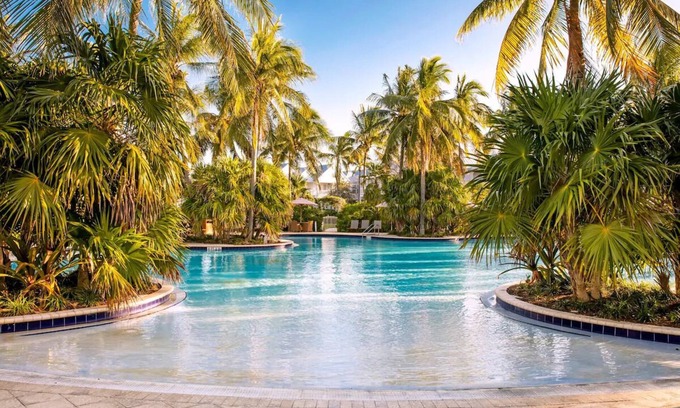 Marathon House | Cozy 3BR Villa with In-Room Dining & Spa Services at a Beachfront Oasis