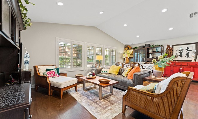 Glendora House | Cozy 4-bedroom house with hardwood flooring
