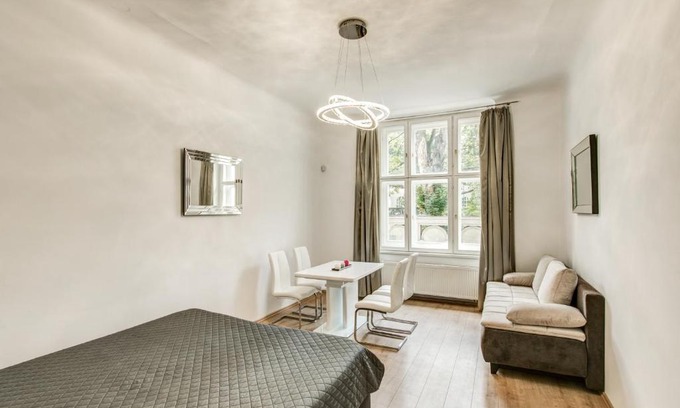 Josefov Apartment | Cozy and Classy Apartment in the Old Town
