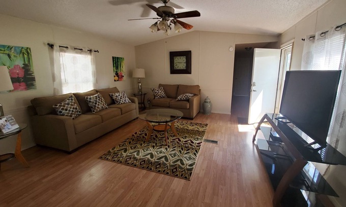 Jerome House | Cozy and Comfy sleeps up to 8