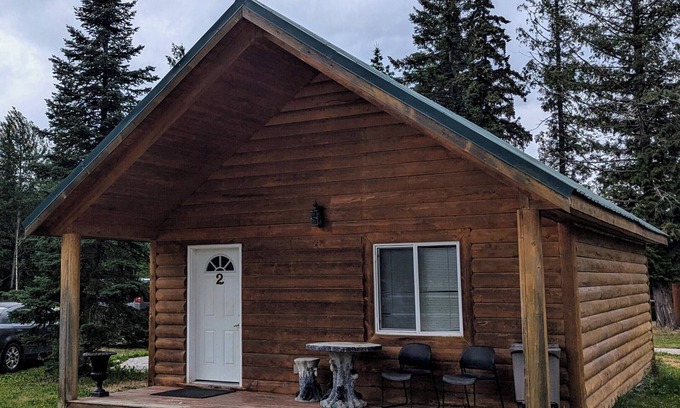 McBride Cabin | Cozy and Relaxing Getaway Cabin #3