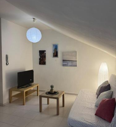 Palacio Apartment | Cozy Apartment Gran Via Wifi Air Conditioner & Heat
