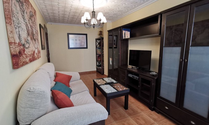 Distrito Sur Condo | COZY APARTMENT IN GIJON