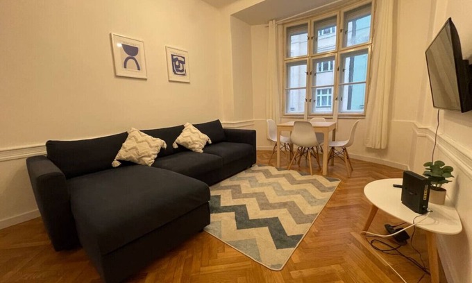 Holesovice Apartment | Cozy apartment in hipster area