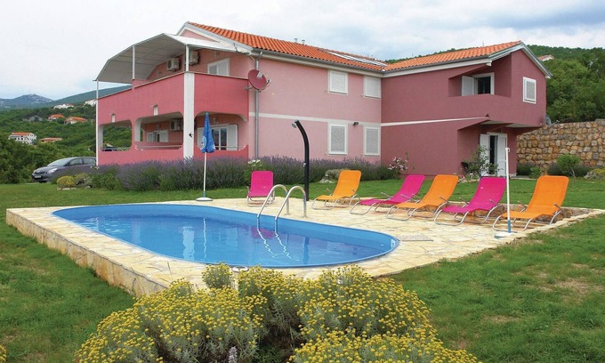 Klenovica Apartment | Cozy apartment in Klenovica