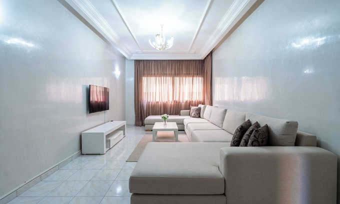 Casablanca City Center Apartment | Cozy Apartment in Maarif, Next to McDonald's