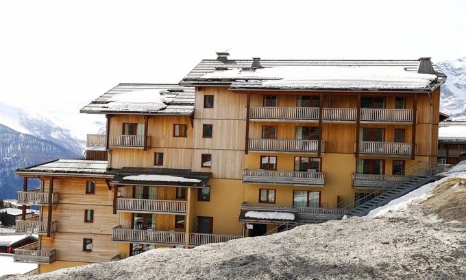 Orcieres-Merlette Apartment | Cozy Apartment in Orcières