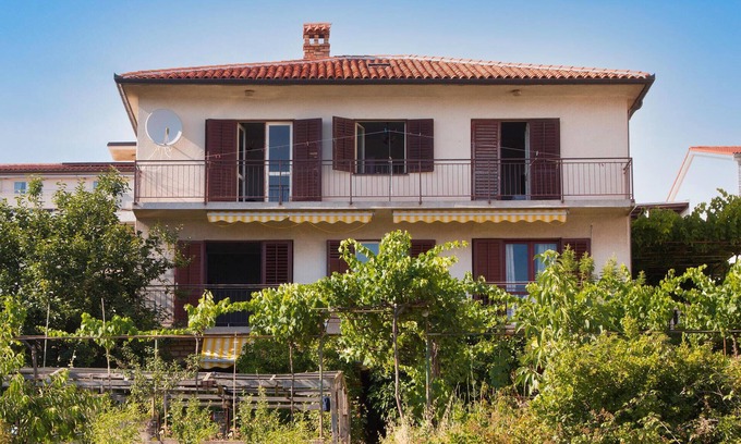 Vintijan Apartment | Cozy apartment in Pula with kitchen