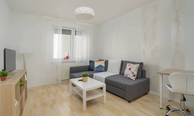 Poznan City Center Apartment | Cozy Apartment Remote Work