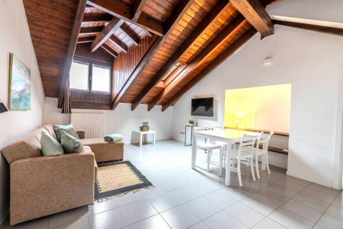 Seregno Apartment | Cozy Apartment Seregno