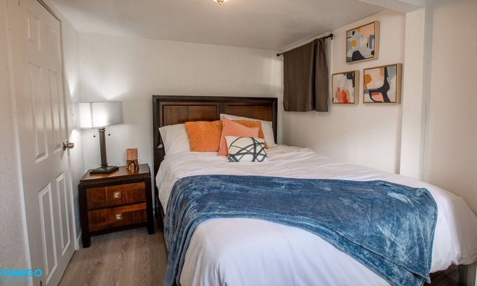 Price Apartment | Cozy Basement Apartment for Extended Stays