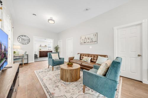 Buffalo Apartment | Cozy Buffalo Getaway Minutes to Downtown & Bills Stadium
