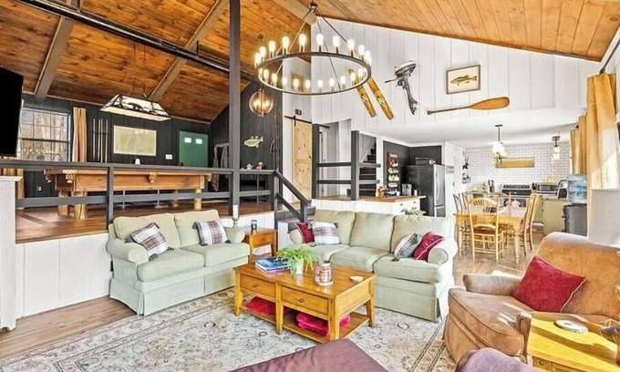 Farmers House | Cozy Cabin On Cave Run Lake RRG - Game Room, Fire Pit & Lake Views