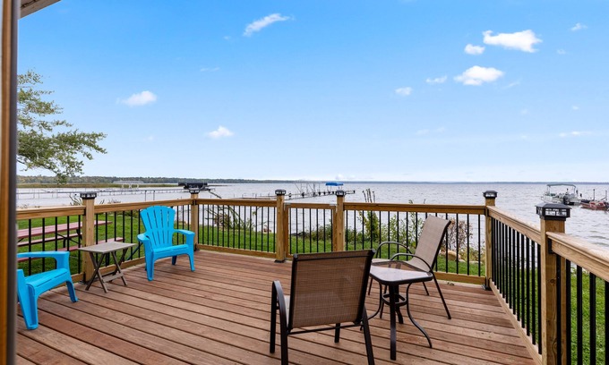 Brainerd Cabin | Cozy cabin steps from the lake!