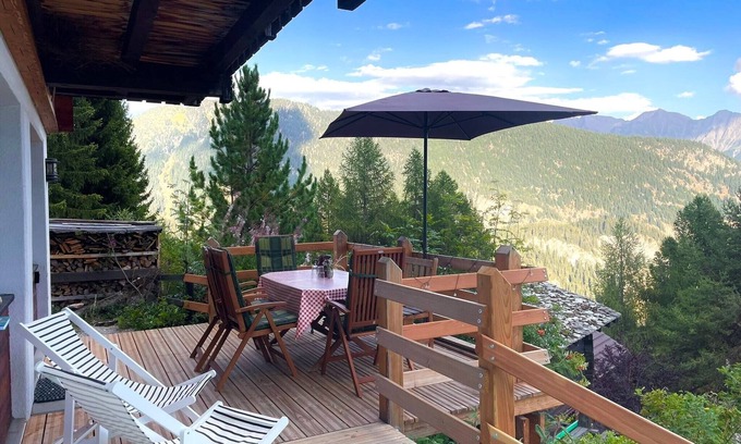 Blatten bei Naters Ski Chalet | Cozy chalet at 1700m with a fantastic view