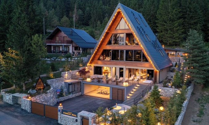 Ravna Gora Ski Chalet | Cozy Chalet Forest Hilln5* in Ravna Gora