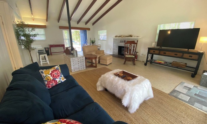 Dunnellon House | Cozy Chalet- walk to Rainbow River