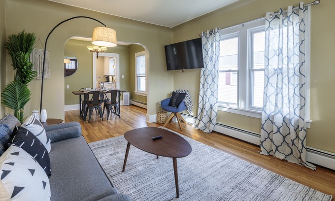 Plymouth House | Cozy, Chic 2 BR Plymouth Getaway