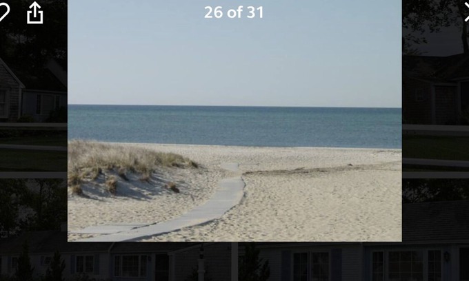 Harwich Port Condo | Cozy condo in downtown Harwich Port short walk to Bank Street Beach