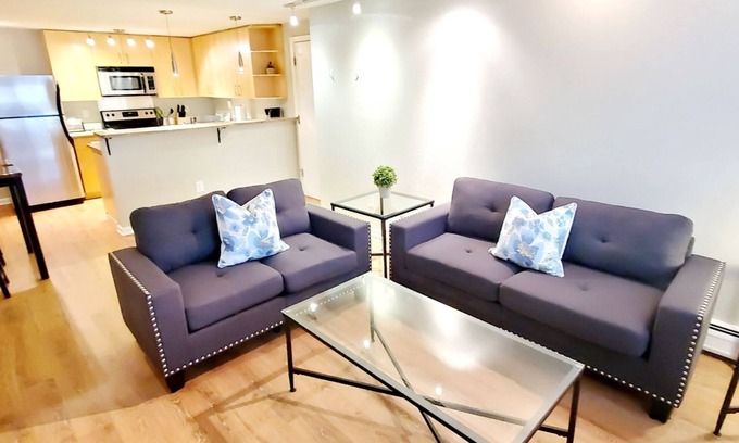 Speer Condo | Cozy Condo in heart of Wash Park!