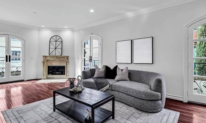Beverly Hills Condo | Cozy condo