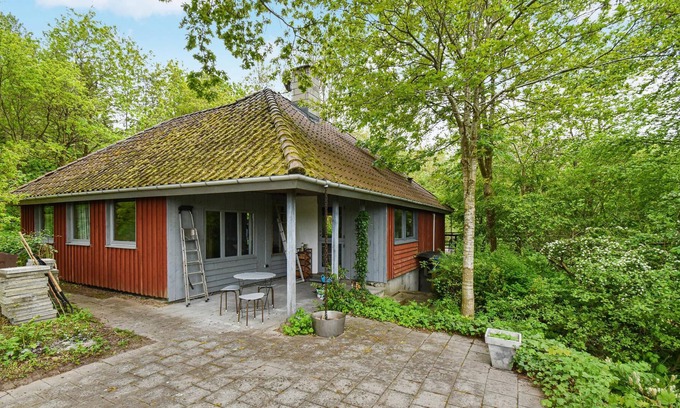 Vedelshave House | Cozy cottage in beautiful green surroundings on Nordfünen.