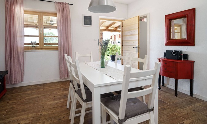 Ladevci House | Cozy country house with a hot tub