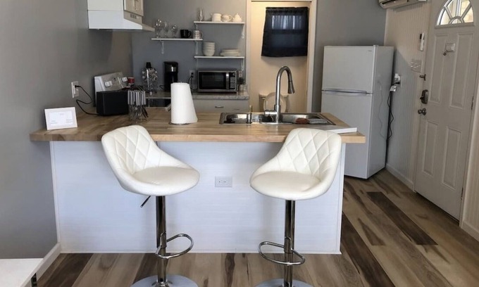 Fayetteville Apartment | Cozy Cute Studio near CFV and Trendy Downtown