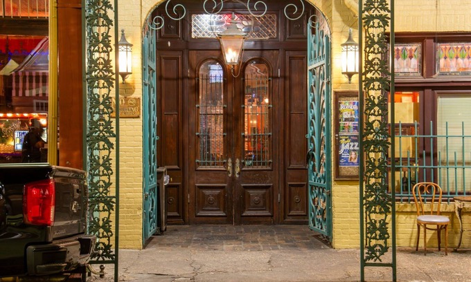 Old East Hill House | Cozy Dog-Friendly Cottage | East Hill Hideaway | My Beach Getaways