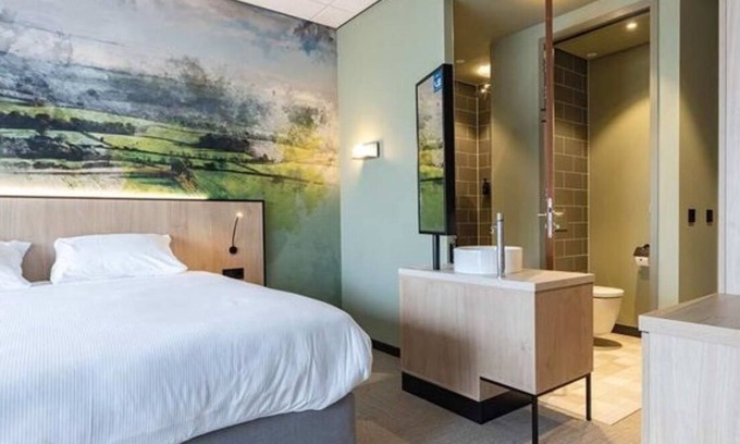 Marknesse Hotel | Cozy Double Room | Fletcher Hotel Marknesse | Quiet Dutch Town
