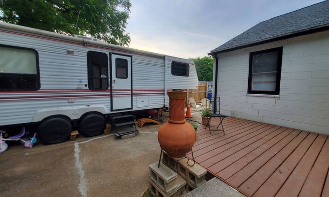 Downtown House | Cozy downtown retreat, minutes to all of Raleigh!