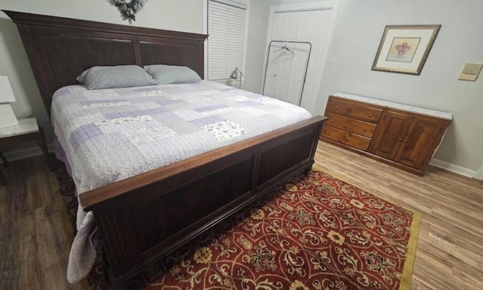 Fort Mill Condo | Cozy Duplex with Fire Pit Near Restaurants & Shops in Fort Mill. Pets Welcome.