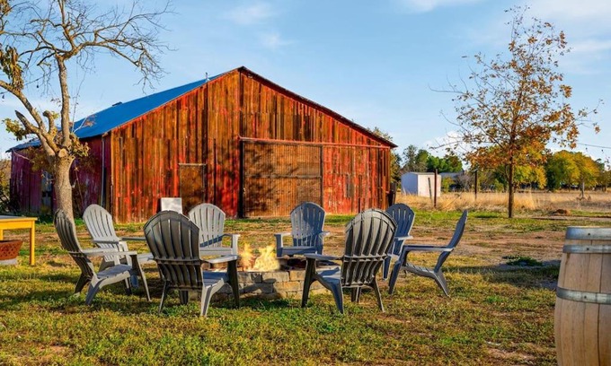 Elverta House | Cozy Elverta Ranchette On 2-Acres