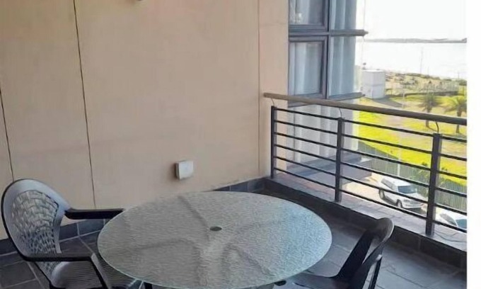 Durban Apartment | Cozy family apartment w/air conditioning and — 5 min from the beach